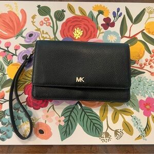 Michael Khors Black Pebbled Leather Wristlet